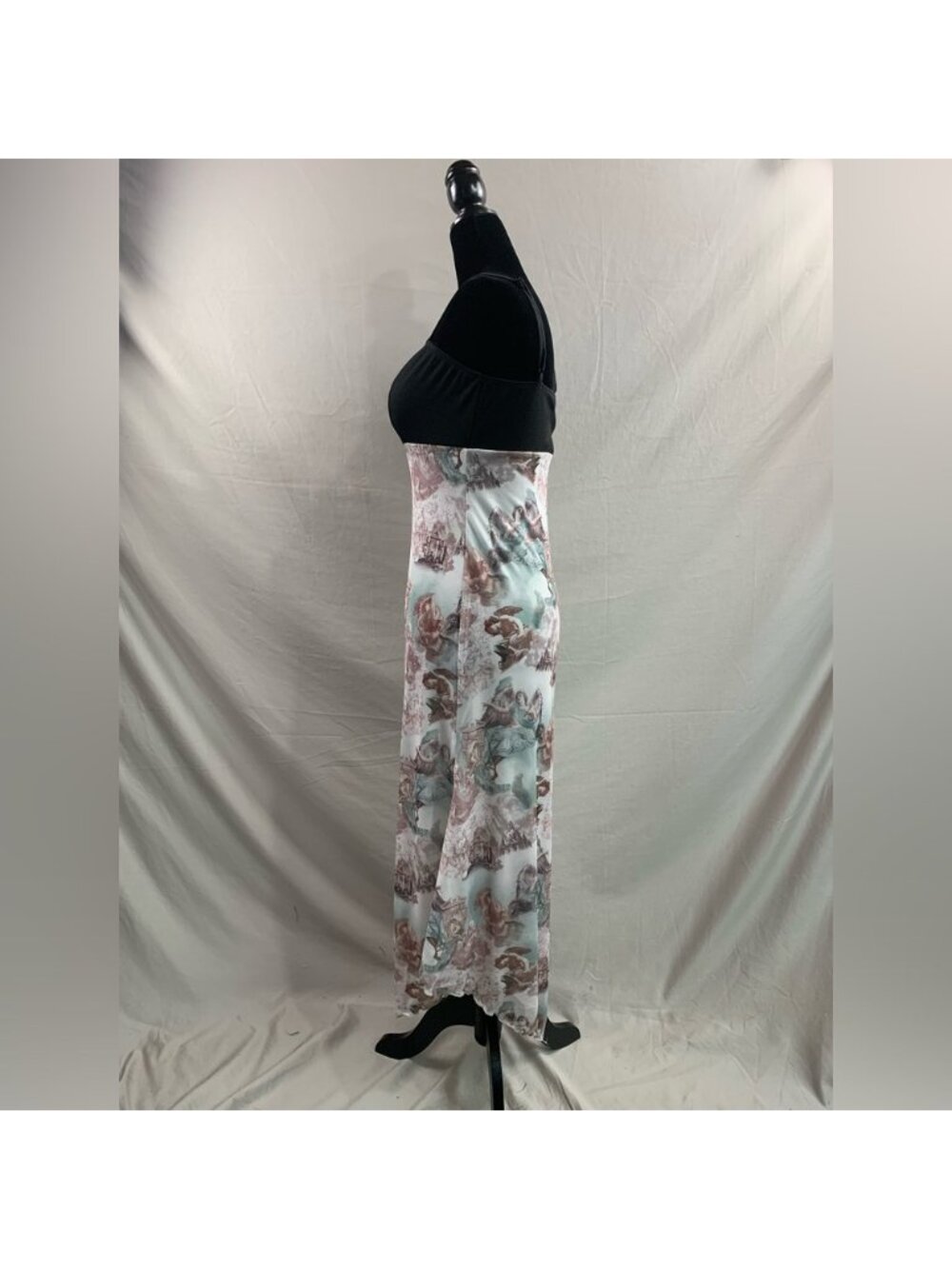 Asymmetric Hem Angel Printed Spaghetti Strap Dress - Picture 10 of 11